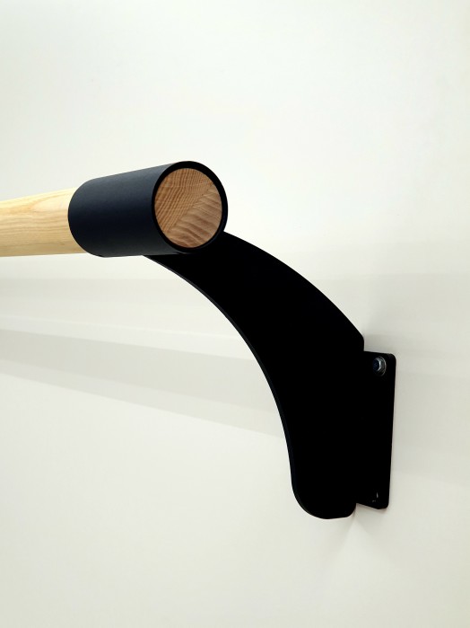 Верстат стіновий однорядний люкс чорний